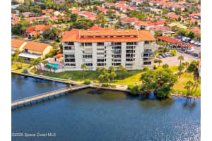 3220 River Villa Way, Melbourne Beach, FL 32951 - MLS#1076545