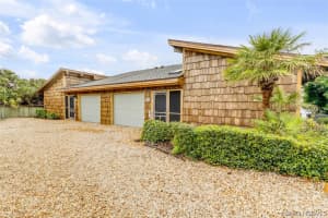 4239 Gardenwood Circle, Grant, FL 32949 - MLS#1076591