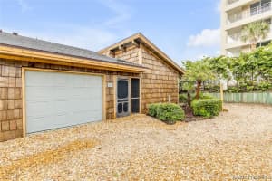 4239 Gardenwood Circle, Grant, FL 32949 - MLS#1076591