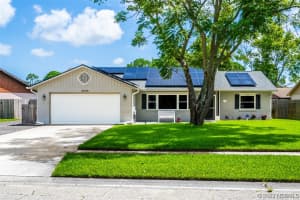 210 Pelican Drive Ne, Palm Bay, Fl 32907, Palm Bay