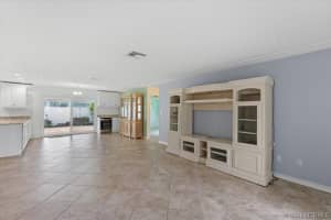 872 Hunters Creek Drive, Melbourne, FL 32904 - MLS#1076681