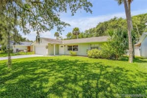 408 Hawthorne Court, Indian Harbour Beach, FL 32937 - MLS#1076727