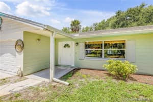 408 Hawthorne Court, Indian Harbour Beach, FL 32937 - MLS#1076727