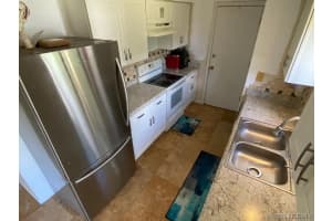 1372 Vancouver Avenue, Palm Bay, FL 32909 - MLS#1076748