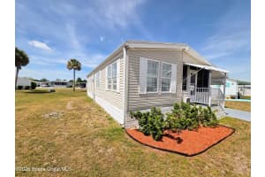 118 Holiday Park Boulevard, Palm Bay, FL 32907 - MLS#1076784