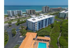 1190 Riviera Drive, Palm Bay, FL 32905 - MLS#1076823