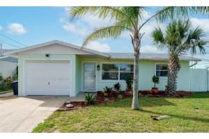 4042 Sweet Bay Drive, Mims, FL 32754 - MLS#1076859