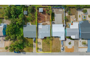4042 Sweet Bay Drive, Mims, FL 32754 - MLS#1076859