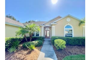 2242 Woodfield Circle, Melbourne, FL 32904 - MLS#1076879