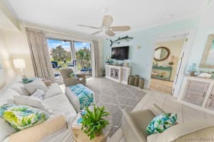 92 Woodland Avenue, Cocoa Beach, FL 32931 - MLS#1077031