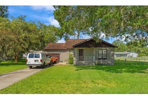 484 Poinciana Drive, Melbourne, FL 32935 - MLS#1077050