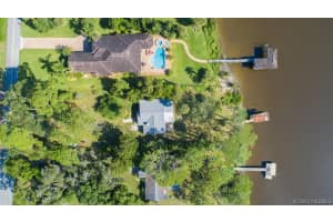 416 Emerald Drive, Indian Harbour Beach, FL 32937 - MLS#1077109