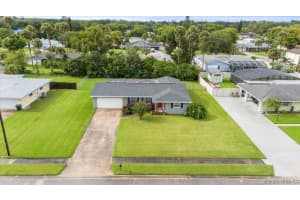 2071 Twelve Oaks Drive, Palm Bay, FL 32909 - MLS#1077156