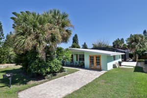 2857 Foxglove Avenue, Palm Bay, FL 32908 - MLS#1077259