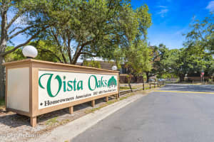 1713 Vista Oaks Circle, Palm Bay, FL 32905 - MLS#1077273