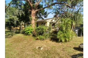 718 Fairway Drive, Melbourne, FL 32940 - MLS#1077281