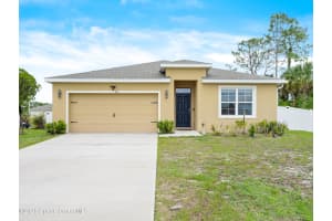 104 Carmelite Avenue, Palm Bay, FL 32907 - MLS#1077359