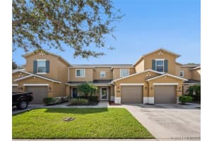 2193 Capital Drive, Palm Bay, FL 32909 - MLS#1077423