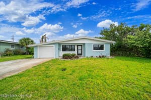 210 Park Avenue, Satellite Beach, FL 32937 - MLS#1077468