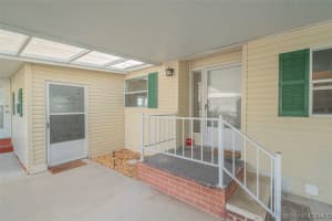 1307 Cypress Bend Circle, Melbourne, FL 32934 - MLS#1077559