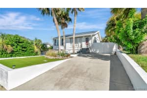 2080 Newfound Harbor Drive, Merritt Island, FL 32952 - MLS#1077599