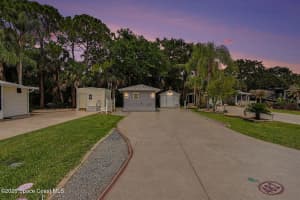 482 Oak Cove Road, Titusville, FL 32780 - MLS#1077711