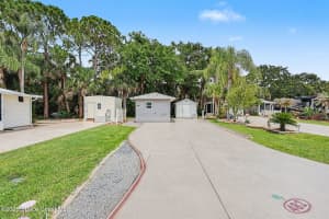 482 Oak Cove Road, Titusville, FL 32780 - MLS#1077711