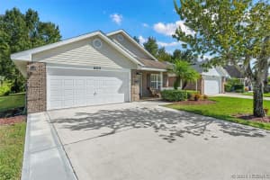 406 Pineapple Square, Vero Beach, FL 32962 - MLS#1077742