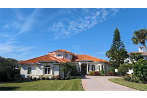 275 4th Street, Cocoa Beach, FL 32931 - MLS#1078037