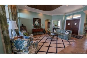 275 4th Street, Cocoa Beach, FL 32931 - MLS#1078037
