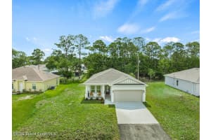 8236 104th Court, Vero Beach, FL 32967 - MLS#1078209