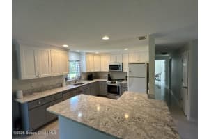 317 Dartmouth Avenue, Melbourne, FL 32901 - MLS#1078210