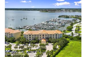 34 Harbour Isle Drive, Fort Pierce, FL 34949 - MLS#1078348
