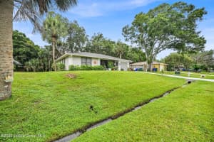 932 Starflower Avenue, Sebastian, FL 32958 - MLS#1078887