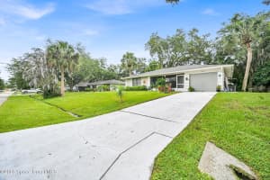932 Starflower Avenue, Sebastian, FL 32958 - MLS#1078887
