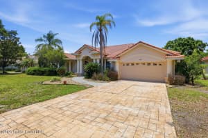330 Baytree Drive, Melbourne, FL 32940 - MLS#1078937