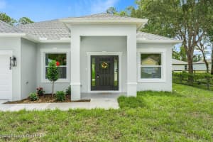 8186 104th Court, Vero Beach, FL 32967 - MLS#1079070