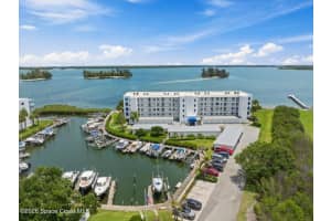 5944 River Run Drive, Sebastian, FL 32958 - MLS#1079075