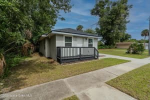 512 Canaveral Avenue, Titusville, FL 32796 - MLS#1079265