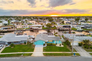 360 Diana Boulevard, Merritt Island, FL 32953 - MLS#1079448