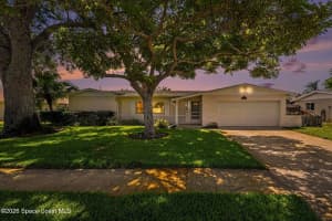 60 Florida Boulevard, Merritt Island, FL 32953 - MLS#1079475