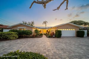 27 Westview Lane, Cocoa Beach, FL 32931 - MLS#1079783