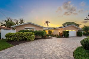 27 Westview Lane, Cocoa Beach, FL 32931 - MLS#1079783