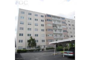 1900 Clifford St APT 401, Fort Myers, FL 33901, Sold 02/20/14