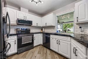 463 17th Avenue, Cape Coral, FL 33990 Sold 09/11/25