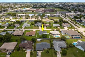 463 17th Avenue, Cape Coral, FL 33990 Sold 09/11/25