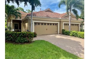 10068 Montevina Dr, Estero