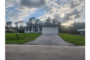 601 Hibiscus Avenue, Lehigh Acres, FL 33972 - MLS#2025000064