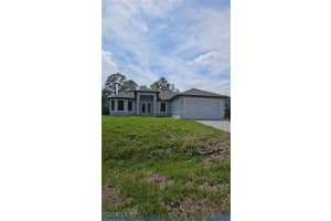 601 Hibiscus Avenue, Lehigh Acres, FL 33972 - MLS#2025000064