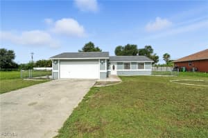 1222 Ne 14th Pl, Cape Coral 1222 Ne 14th Pl, Cape Coral
